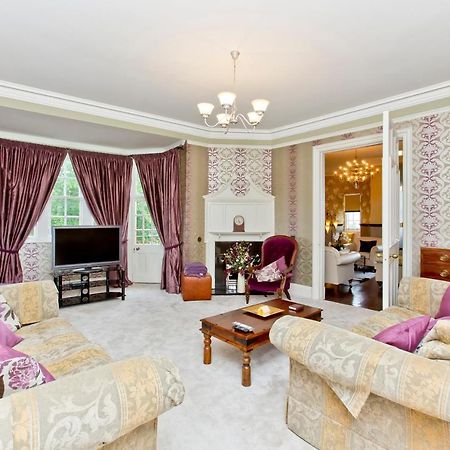 Luxury 3-Bedroom Apartment With Stunning Views At Ramsay Garden Εδιμβούργο Εξωτερικό φωτογραφία